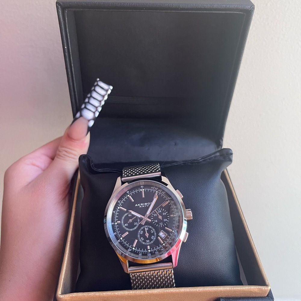Authentic Akribos XXIV Men’s Watch 42.5mm